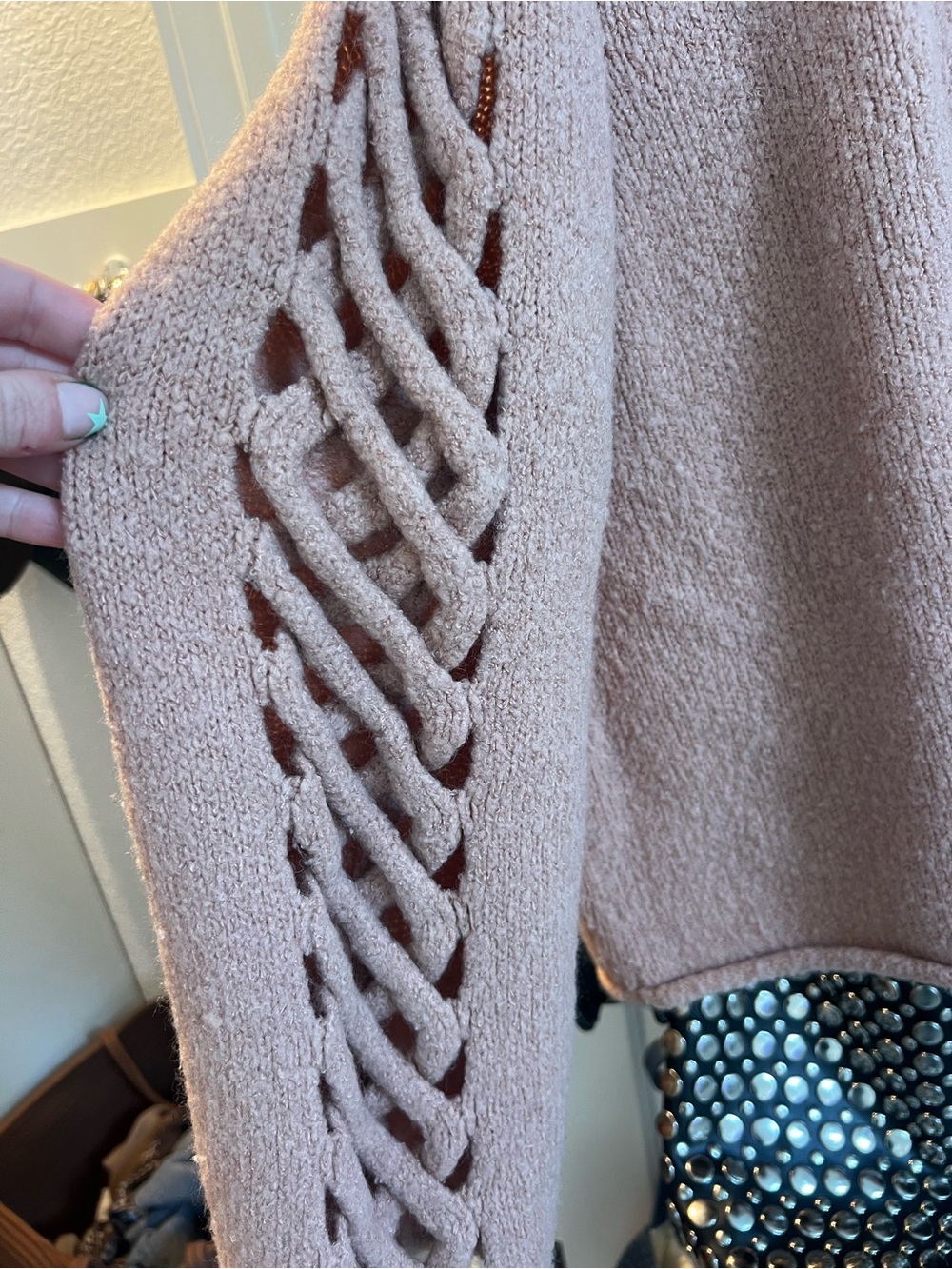 Zara Dusty Rose Chunky Sweater with Braided Sleeves - Picture 4 of 5